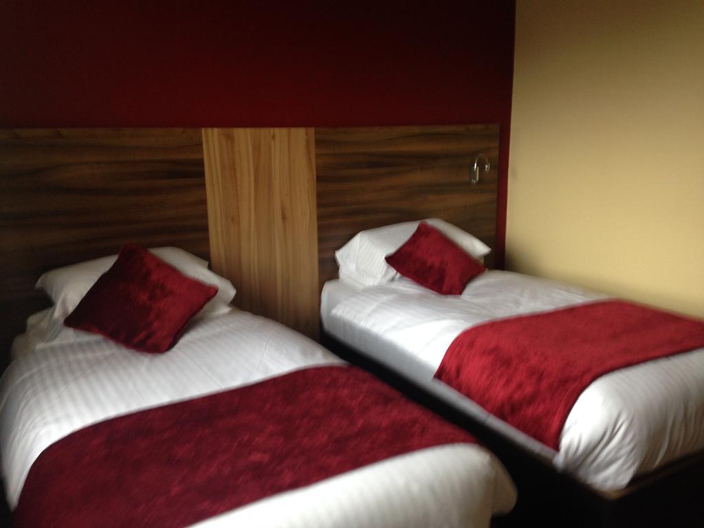 Mourne Country Hotel Newry Room photo